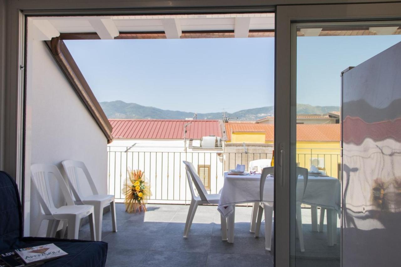 Appartamento Casa a mare Mongiove Esterno foto